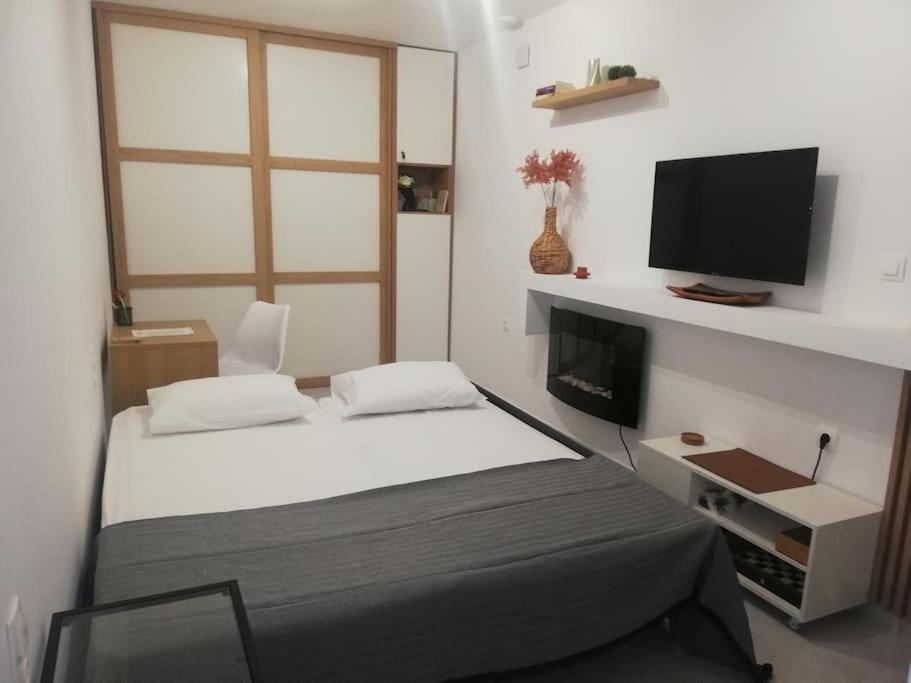 Brio Luxurious Urban Stay In Heraklio,Wifi,Αc Heraklion Zewnętrze zdjęcie